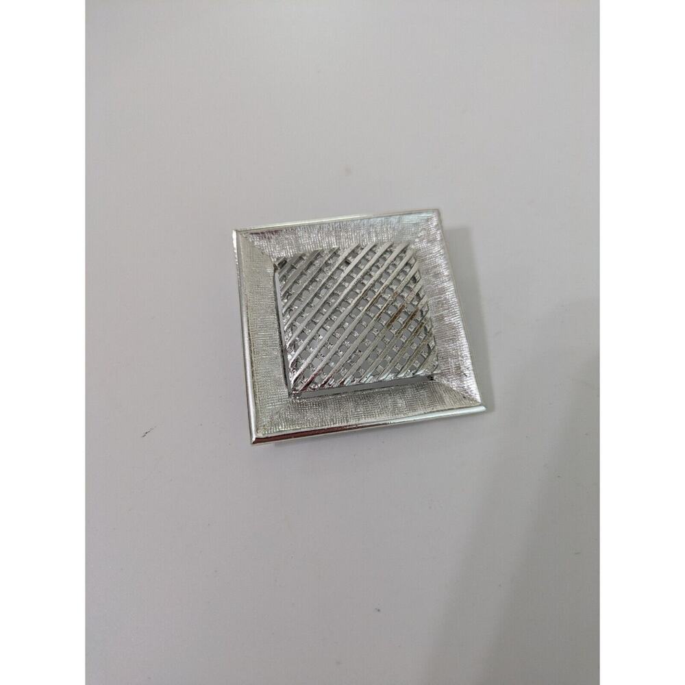 Sarah Coventry CRISS-CROSS‎ SILVER TONE Brooch Vintage Signed